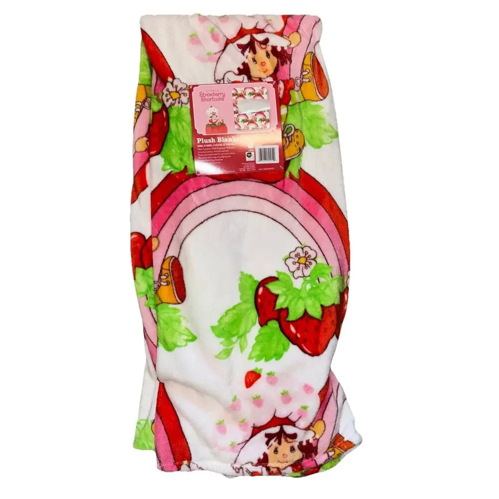 Strawberry Shortcake Throw Blanket 50